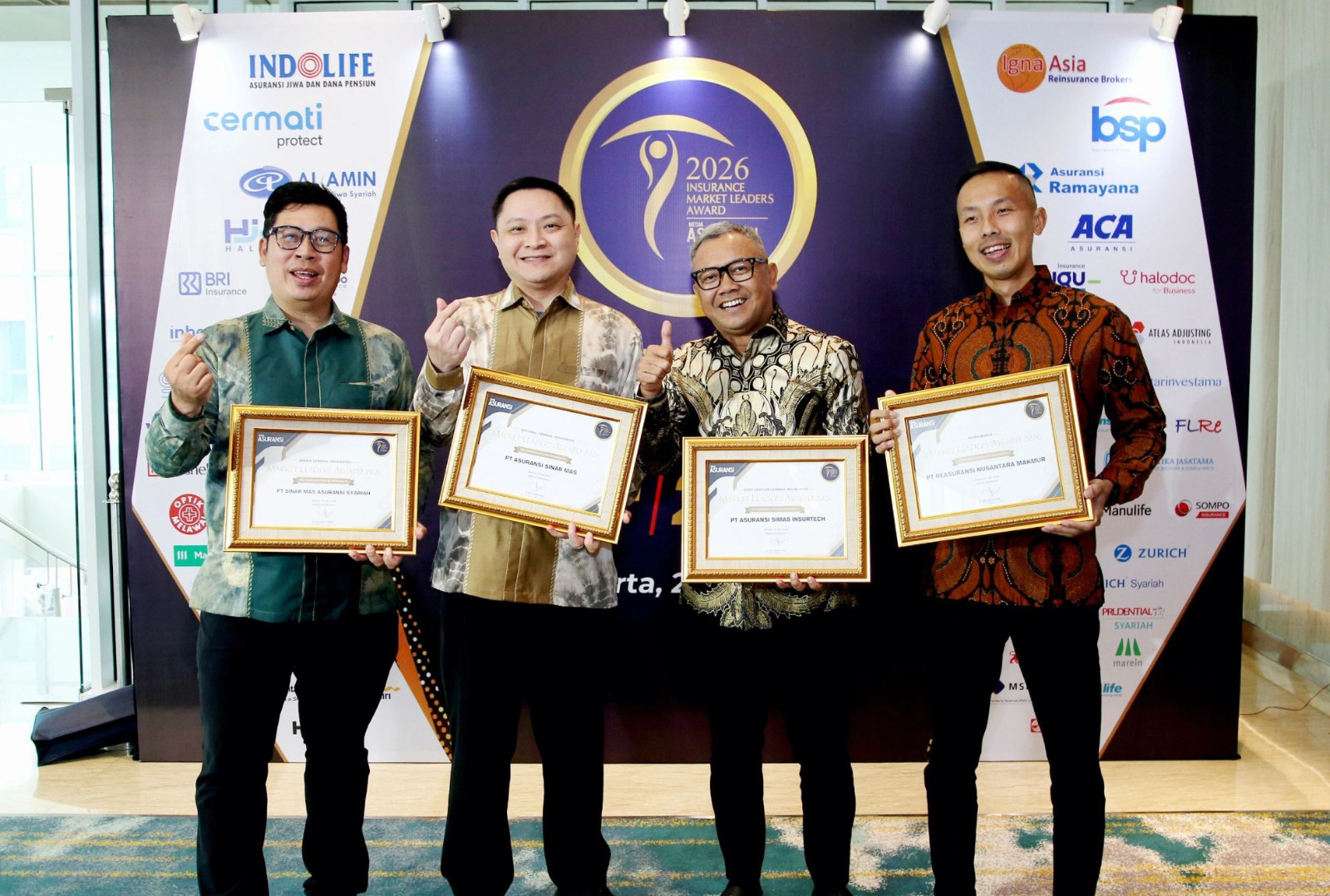 Foto : Manajemen PT Sinar Mas Asuransi Syariah dalam kegiatan&nbsp;Sharia General Insurance Market Leaders 2026.